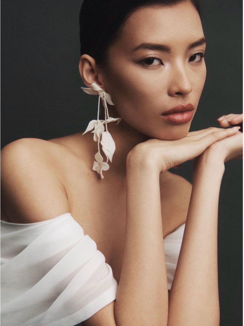 Anthropologie A.B Ellie Nora Tiered Ivory Floral Drop Earrings